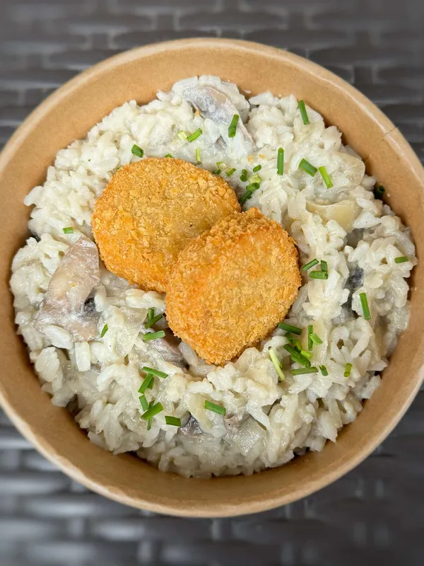 Risotto de champiñón y Nuggets (Tamaño M)